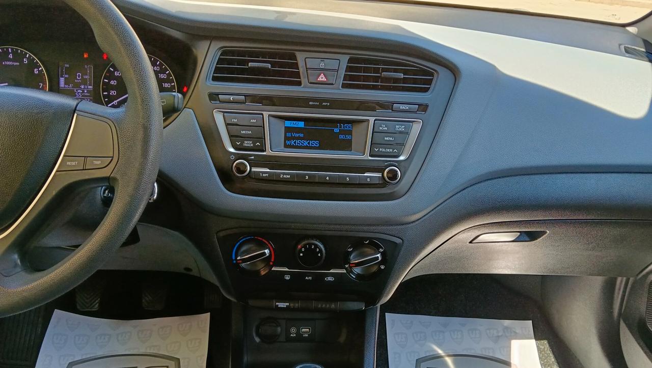 HYUNDAI I20 1.2 BENZINA -PREZZO PROMO!