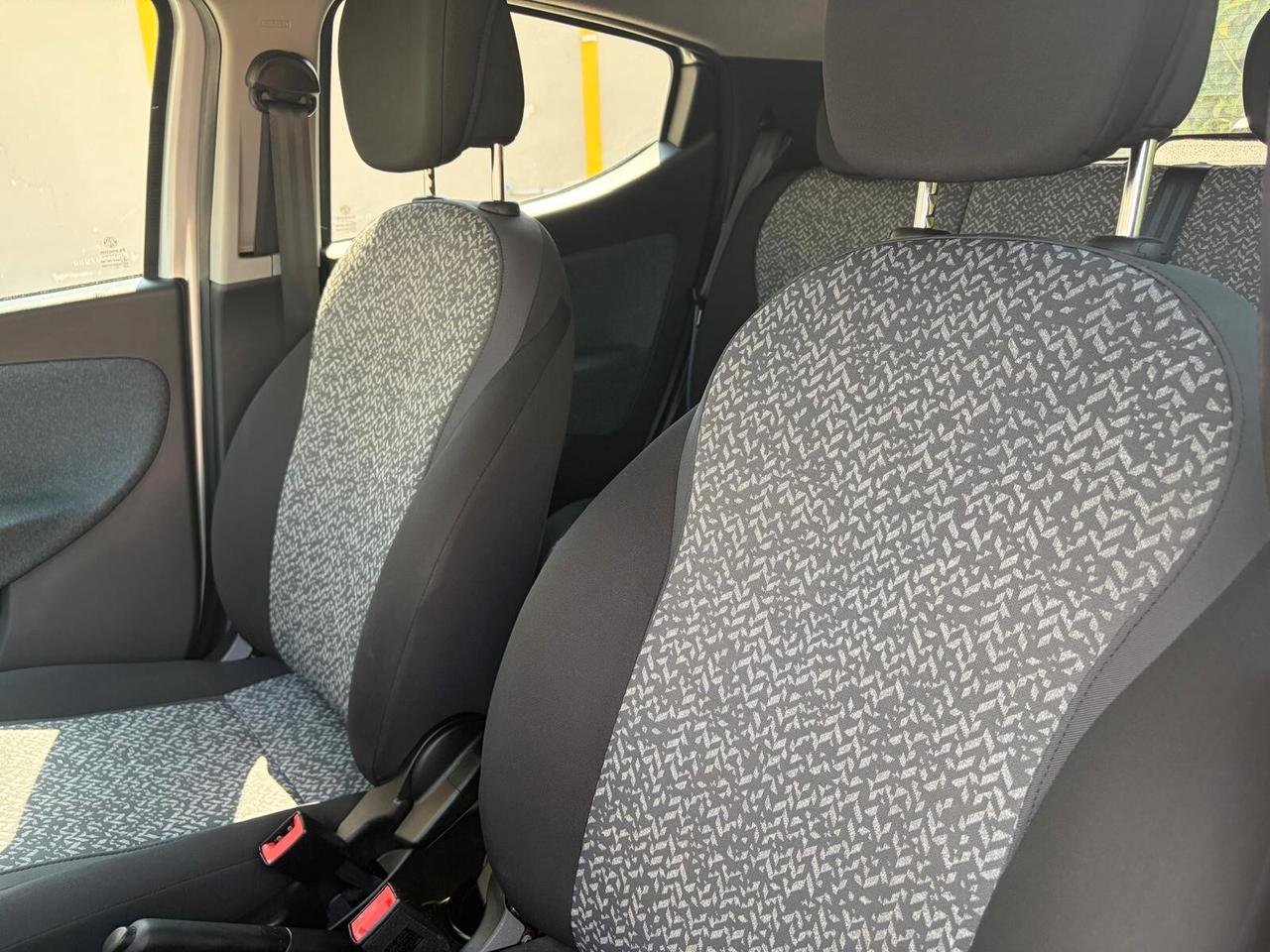 Lancia Ypsilon 1.2 69 CV 5 porte S&S Platinum