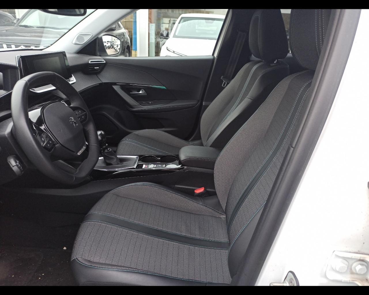 PEUGEOT 2008 2ª serie - 2008 PureTech 130 S&S Allure Pack