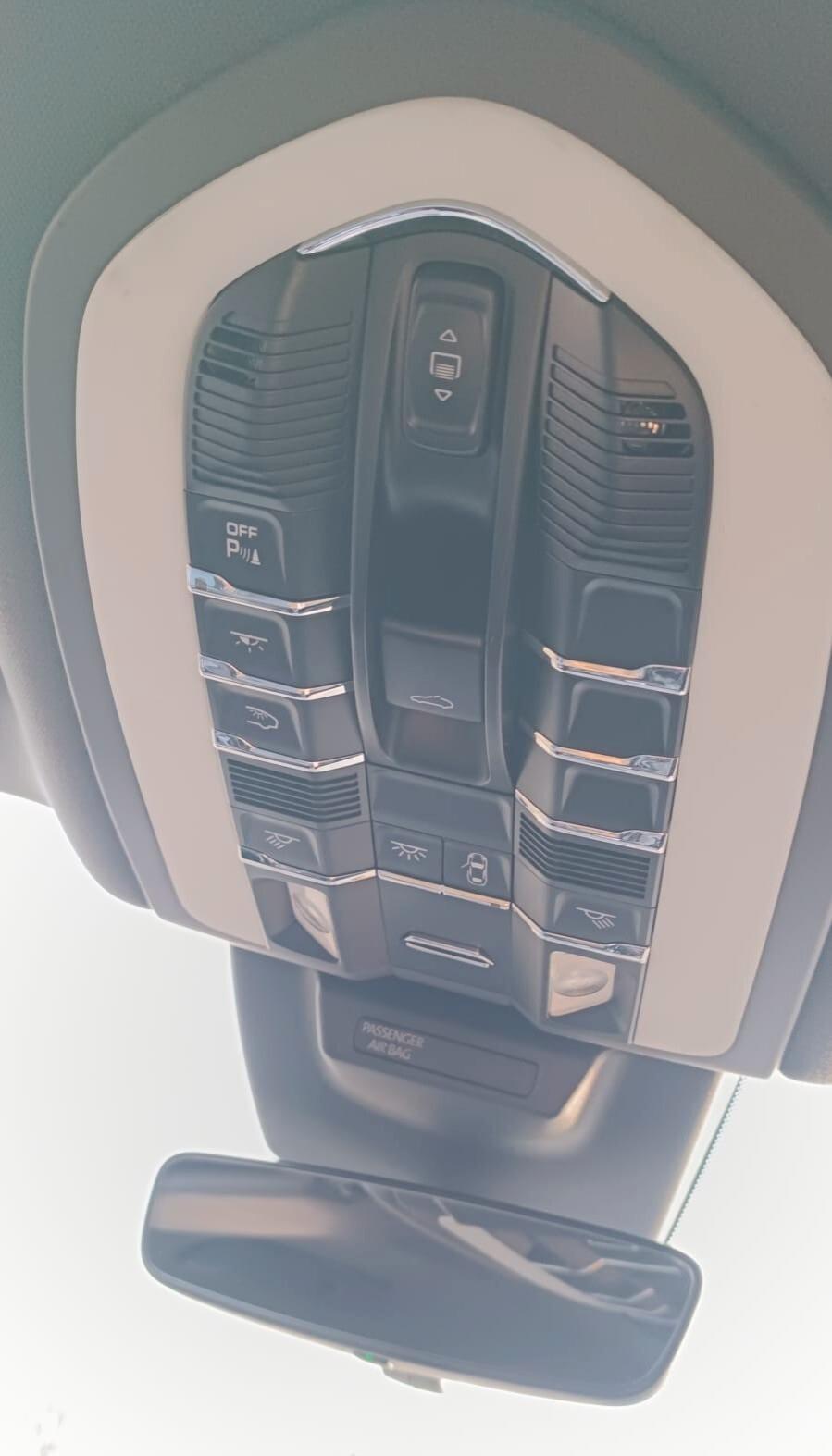 Porsche Macan 2019 2.0 245cv PDK