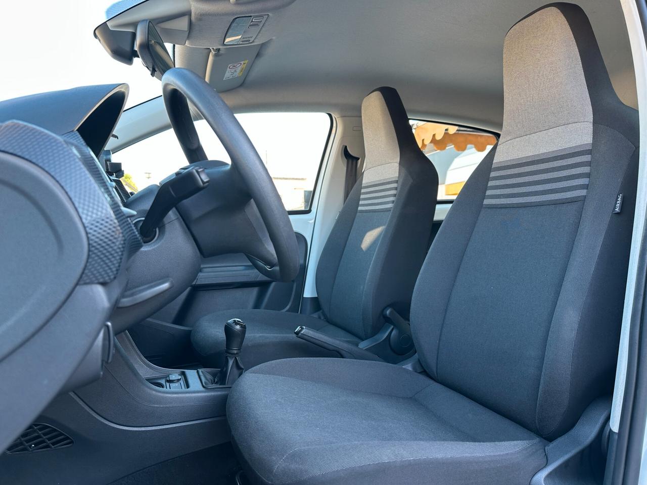 VOLKSWAGEN up! 1.0 5 porte EVO move up! BMT