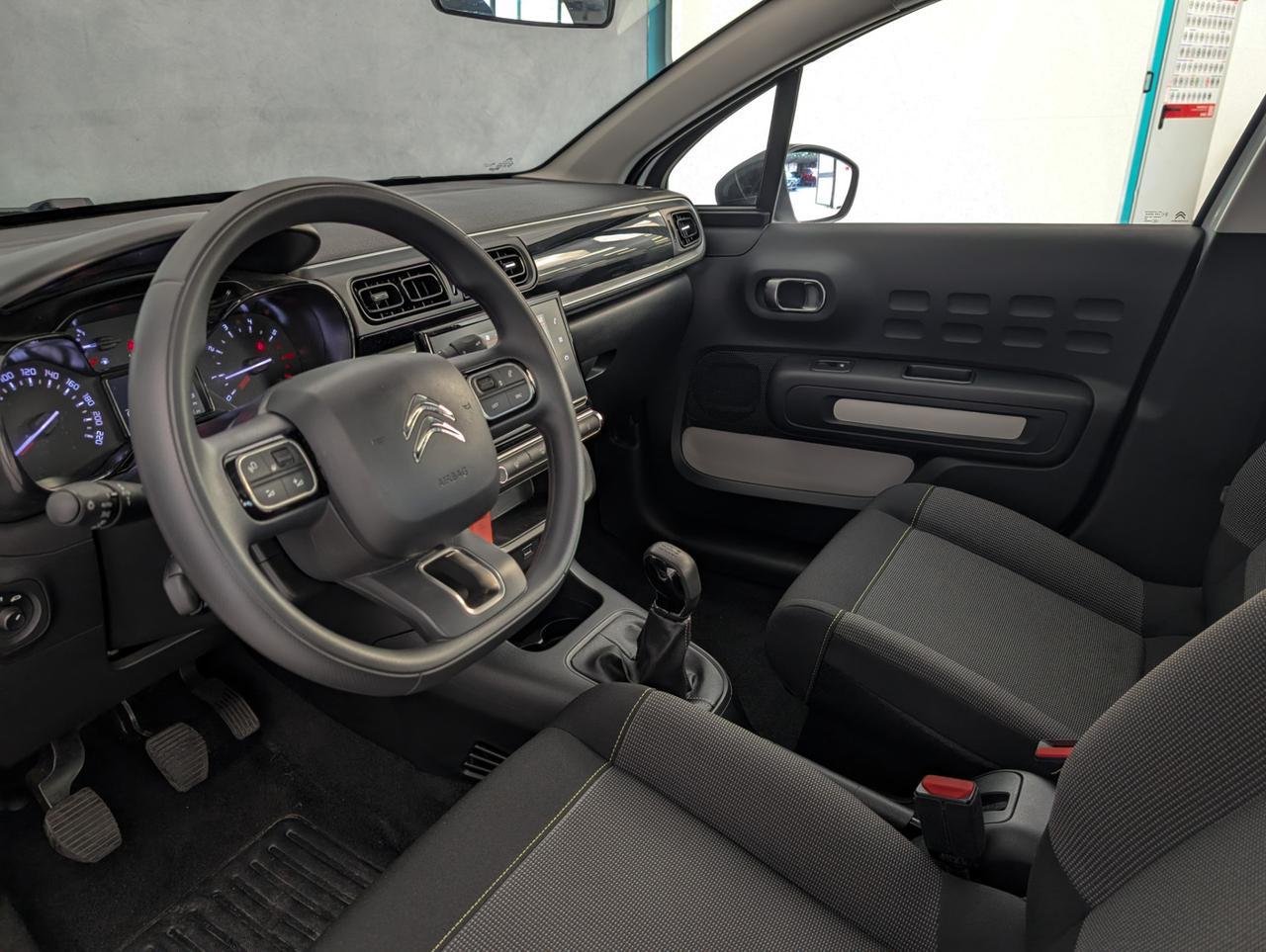 Citroen c3 iii 1.2 puretech 83cv C-Series