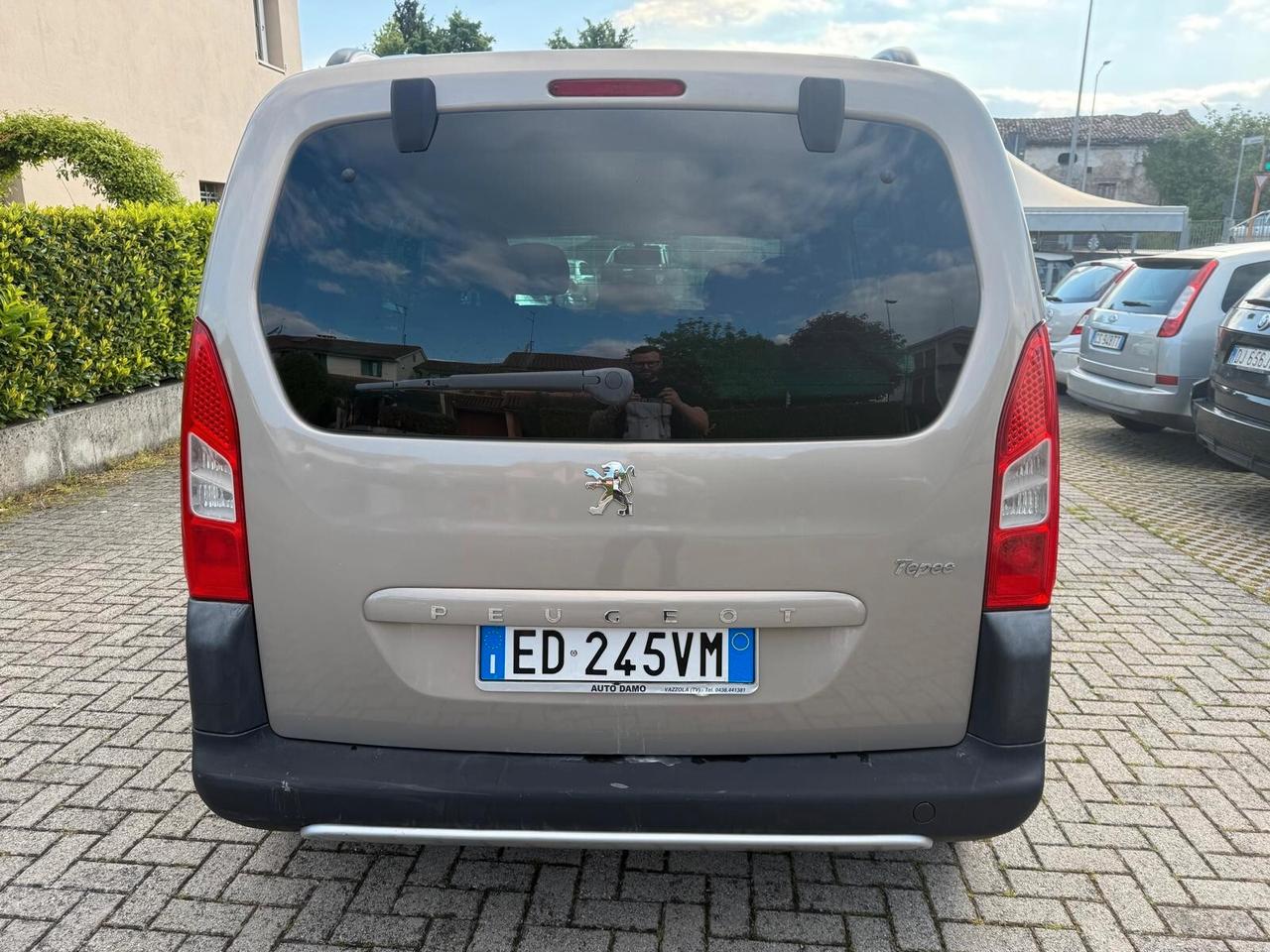 Peugeot Partner Tepee 1.6 HDi Outdoor