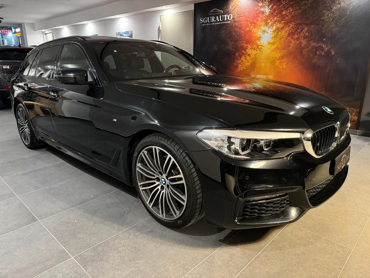 BMW 520D TOURING M-SPORT 2020