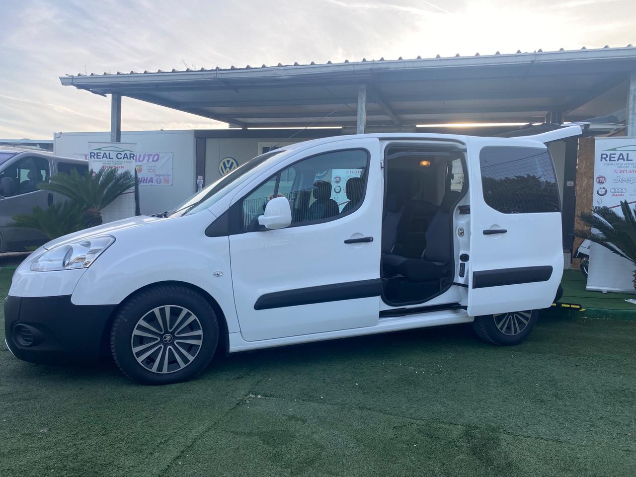 Peugeot Partner 1.6 HDI Pedana Disabile 2015