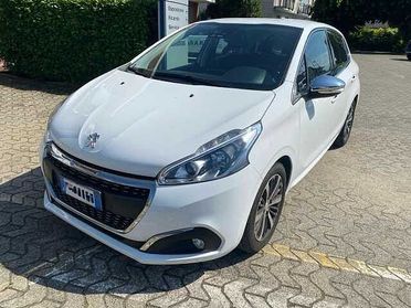 Peugeot 208 BlueHDi 100 5 porte Allure