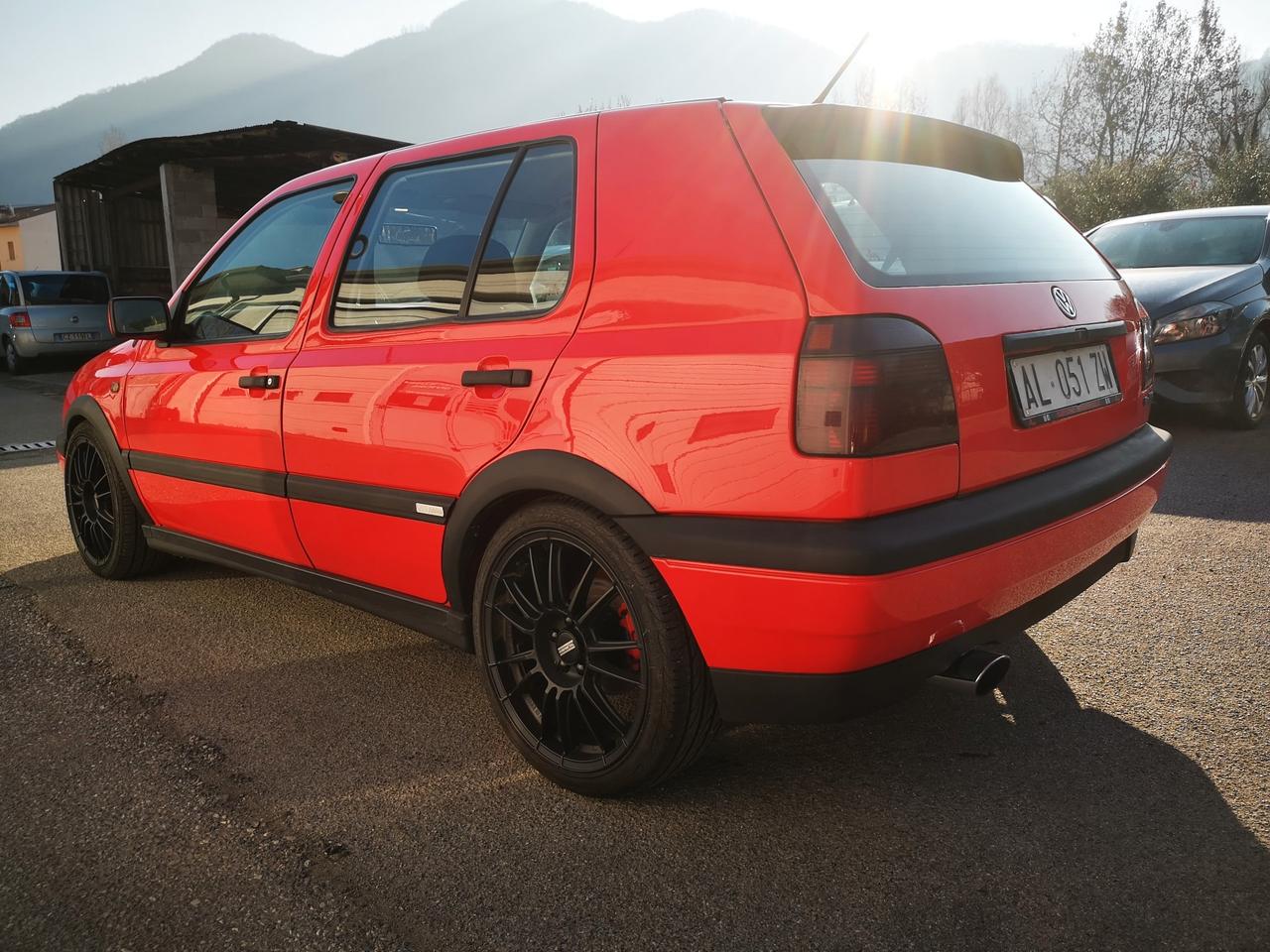 Volkswagen Golf 1.8/90 CV cat 5 porte Syncro GL