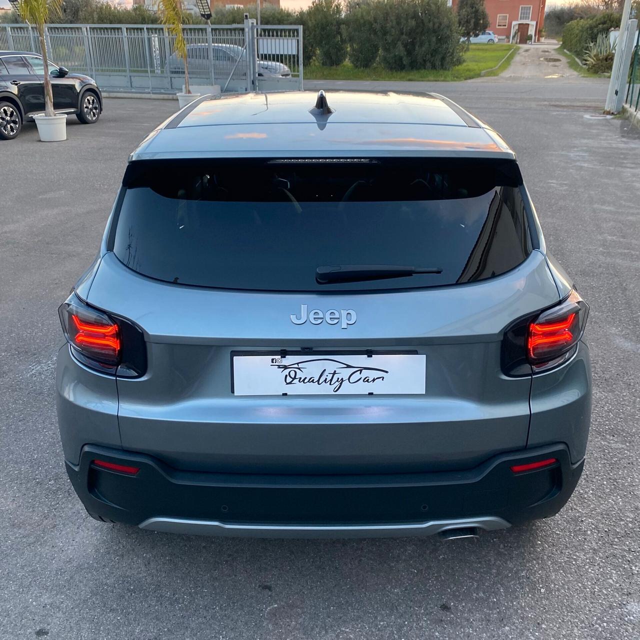 Jeep Avenger 1.2 Turbo 100 CV MHEV Summit