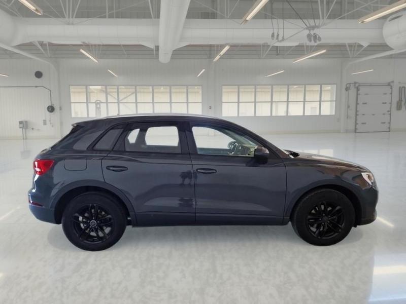 AUDI Q3 35 TDI S tronic Business