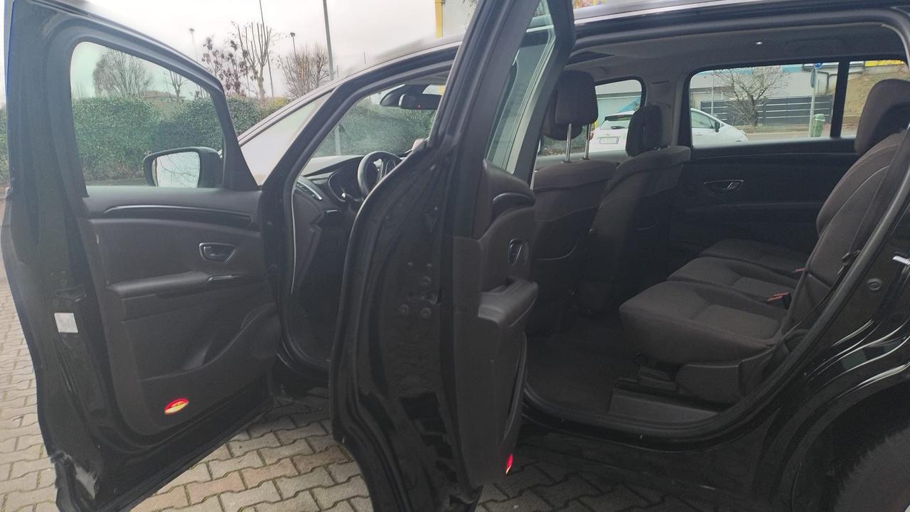 Renault Espace 160CV7 posti