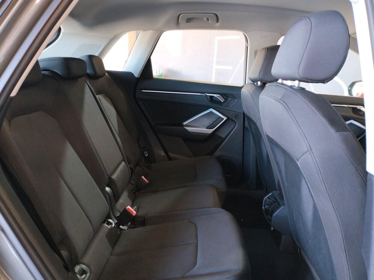 Audi Q3 35 TDI S tronic