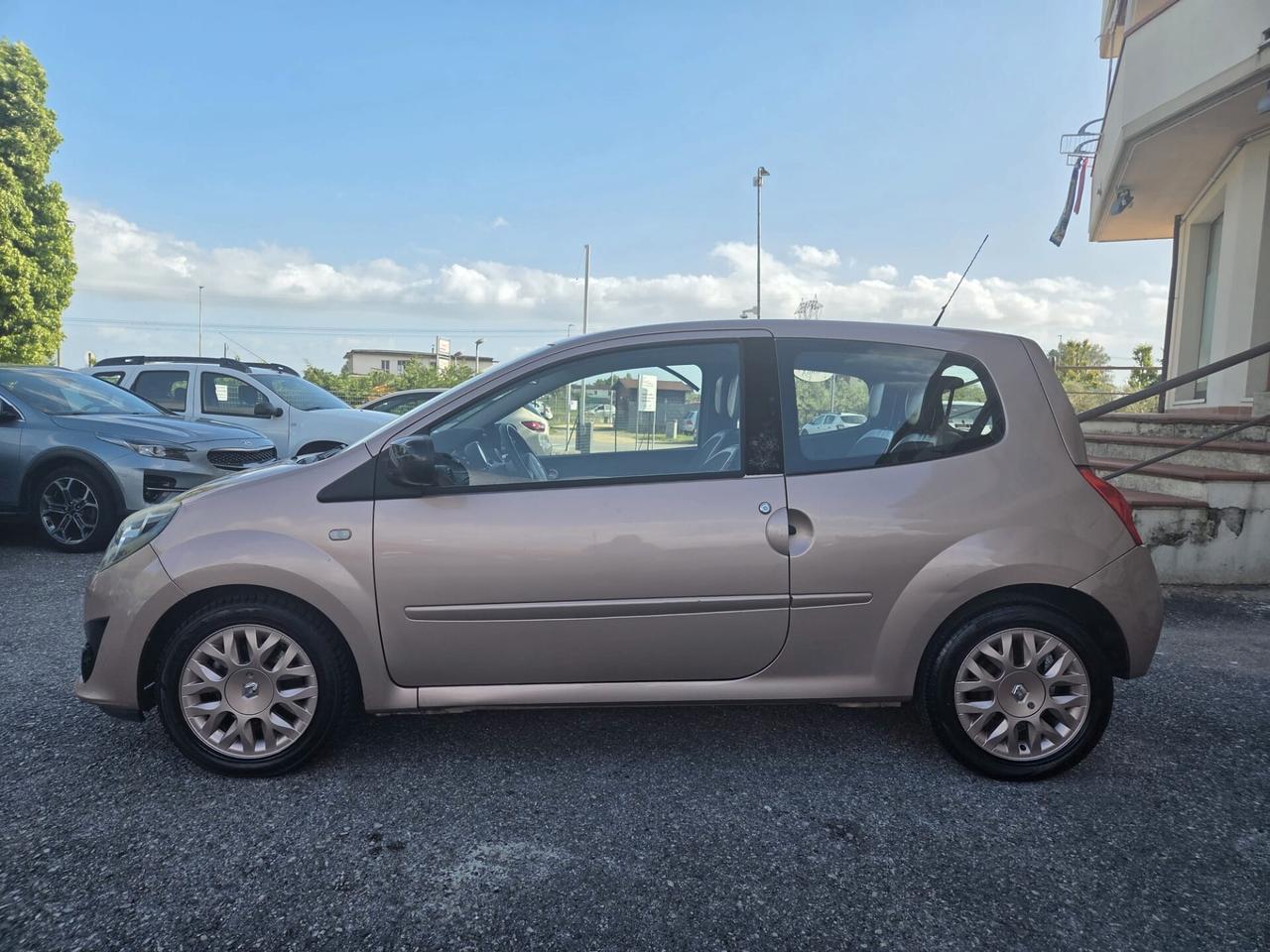 Renault Twingo 1.2 16V LEV Miss Sixty