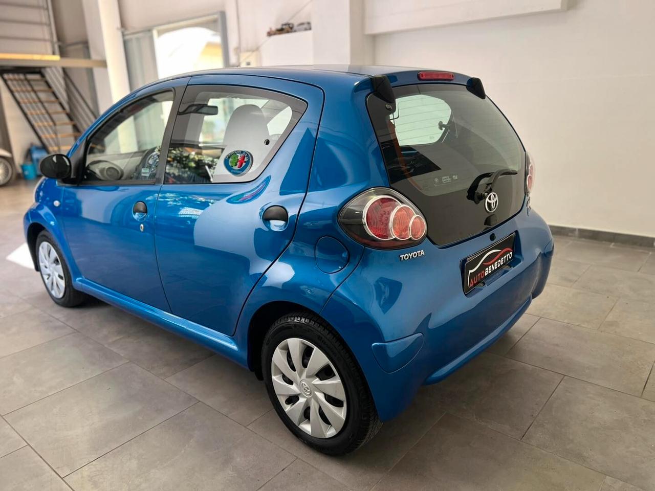 TOYOTA AYGO 1.0 5P CONNECT 2014