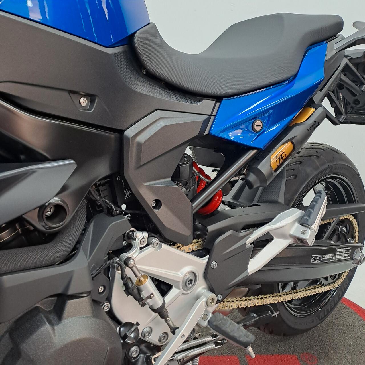 BMW F 900 XR *190 euro AL MESE