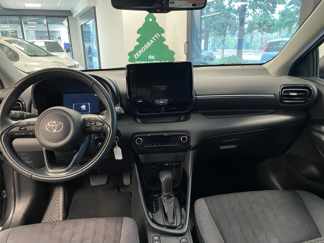 Toyota Yaris 1.5 Hybrid 5 porte Trend