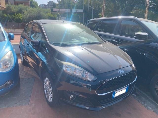 Ford Fiesta 1.4 5 porte Bz.- GPL