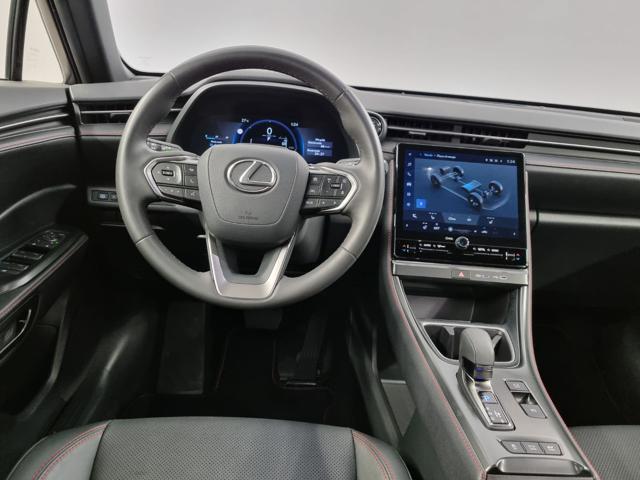LEXUS LBX Hybrid 4WD Emotion