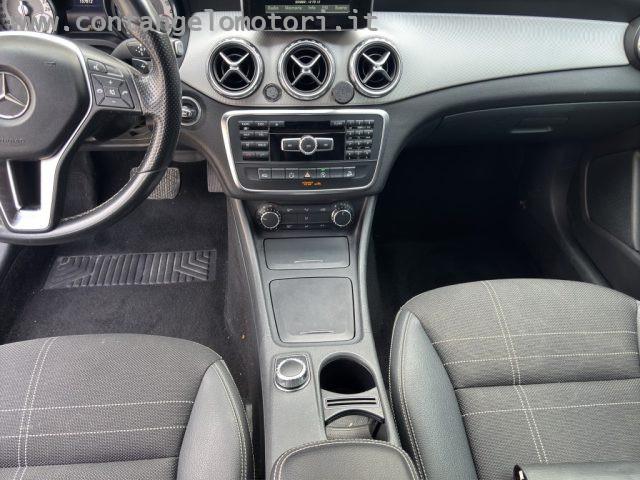 MERCEDES-BENZ GLA 200 CDI Automatic 4Matic Sport