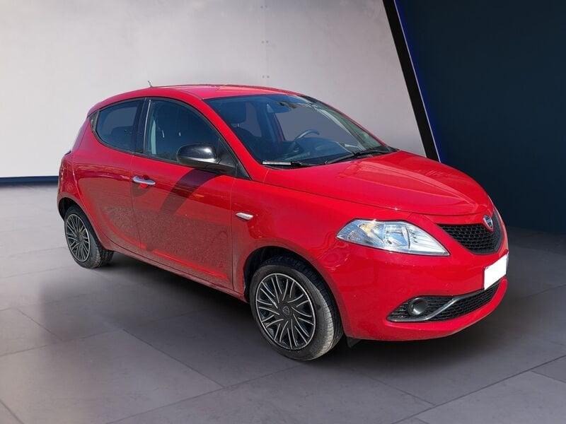 Lancia Ypsilon III 2015 1.2 Gold s&s 69cv my19