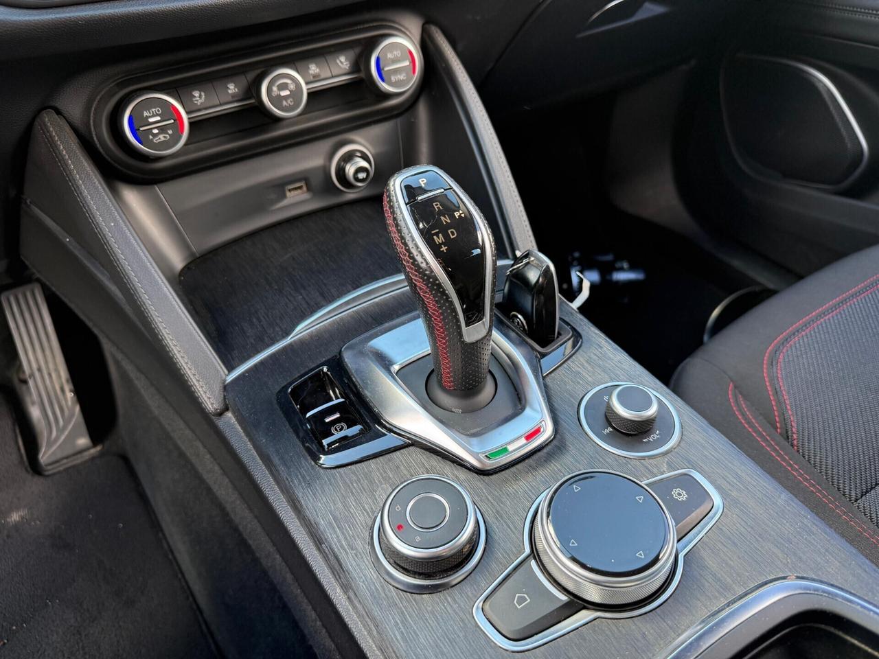 Alfa Romeo Stelvio 2.2 Turbodiesel 190 CV AT8 Q4 B