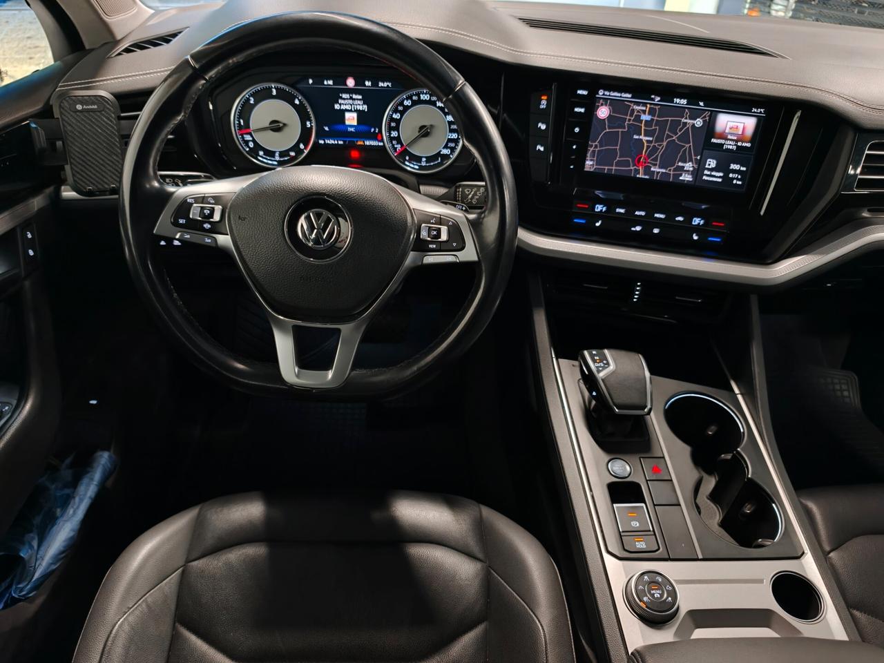 Volkswagen Touareg 3.0 V6 TDI Black Style Gancio Traino Iva