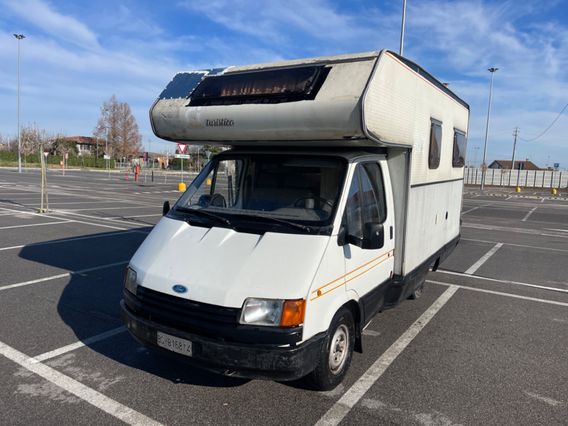 Ford Transit Ci Turistico quattro