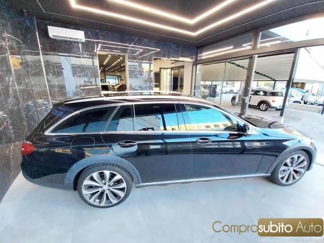 MERCEDES-BENZ E 220 d S.W. 4Matic Auto Premium All-Terrain