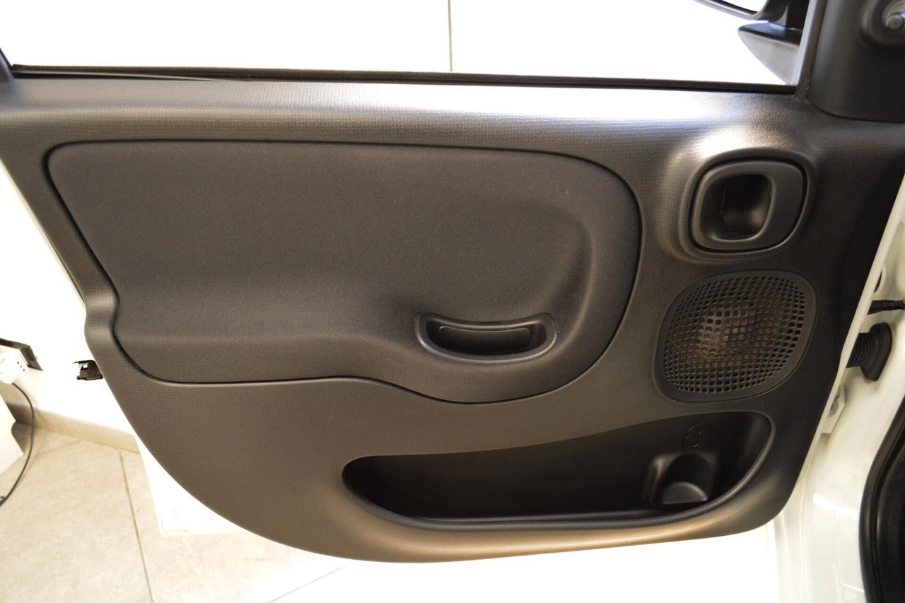 Fiat Panda 1.0 GSE S&S Hybrid Pop Van 2 posti IN ARRIVO
