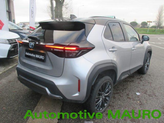 TOYOTA Yaris Cross 1.5 Hybrid 5p. E-CVT AWD-i Adventure