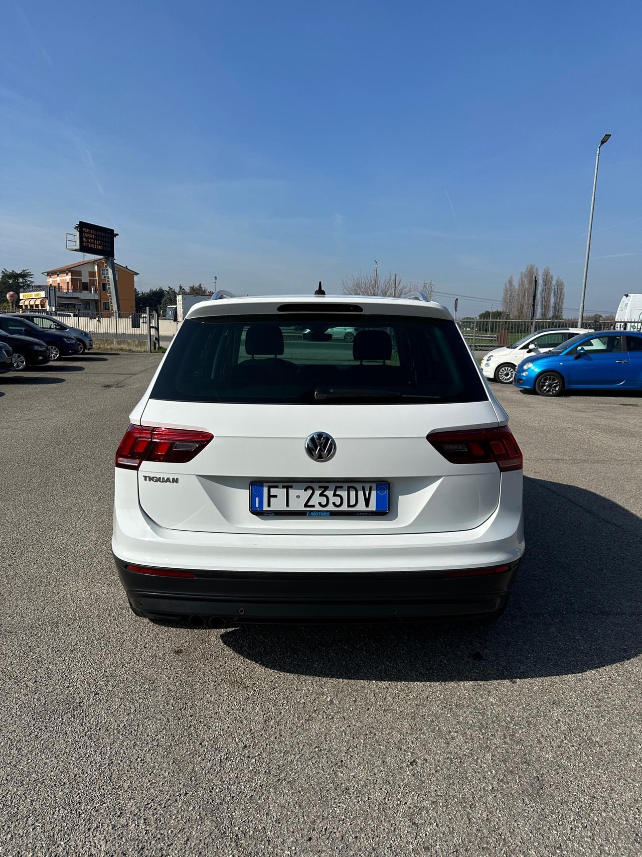 Volkswagen Tiguan 1.6 TDI Business BlueMotion Technology - 2018
