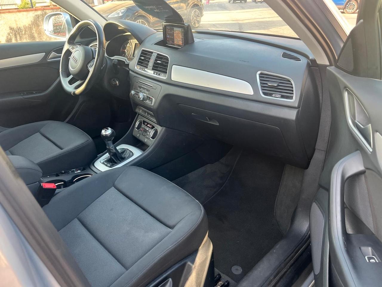 Audi Q3 2.0 TDI 150 CV Business