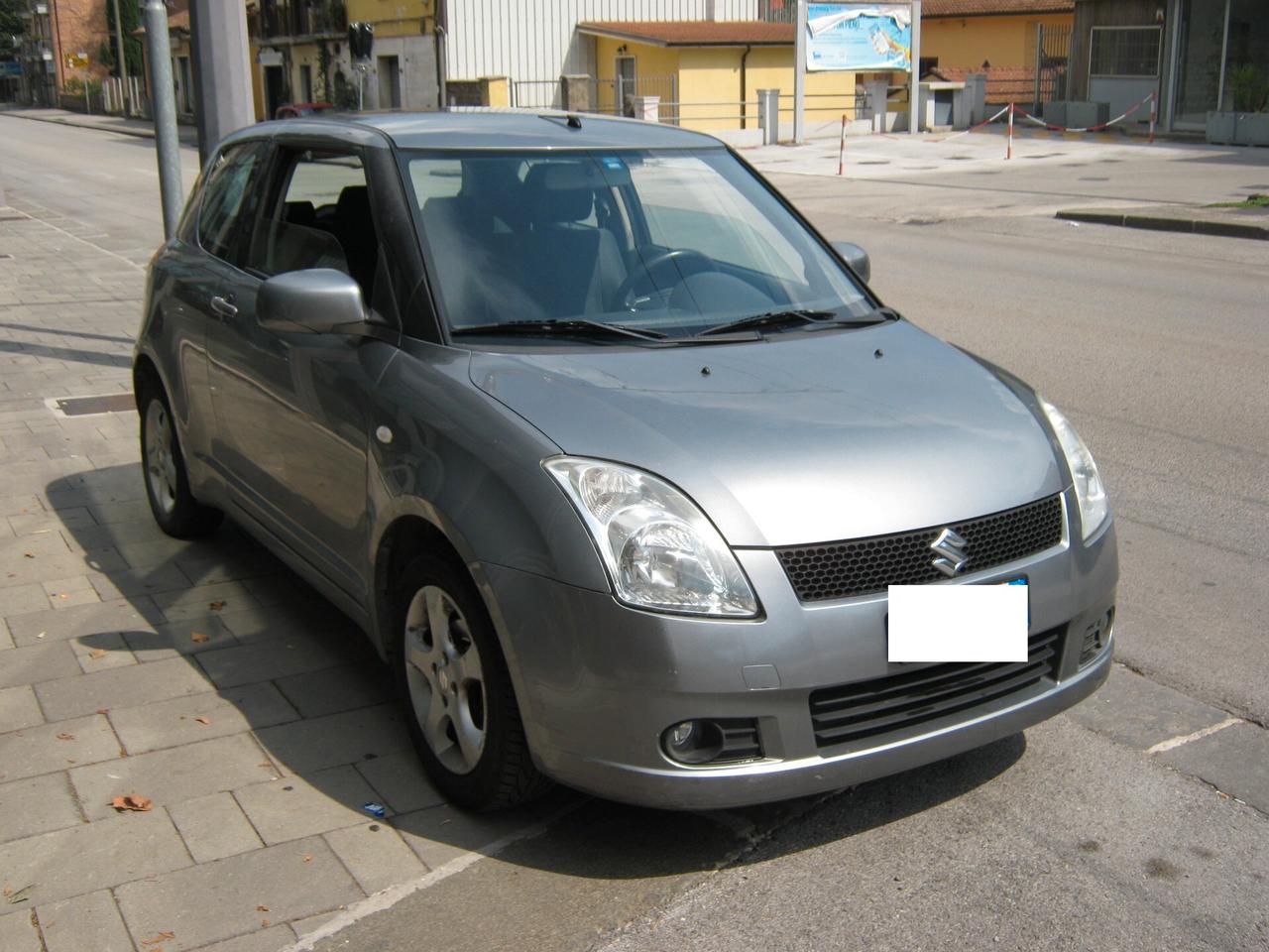 Suzuki Swift 1.3 3p. GL