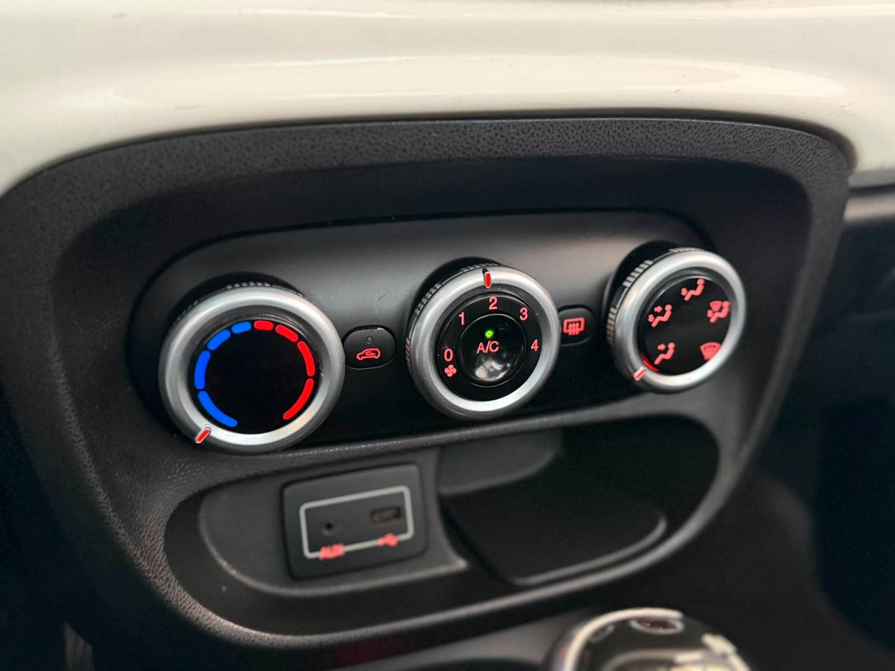 Fiat 500L Living 1.3 Multijet 95 CV Dualogic Lounge