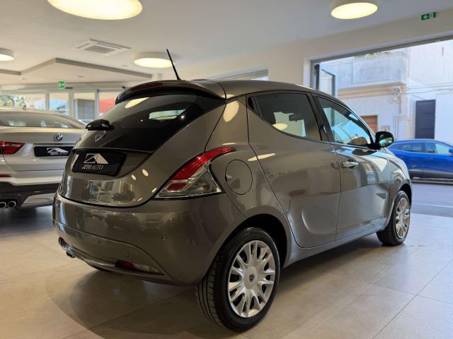 Lancia Ypsilon 1.2 Gold