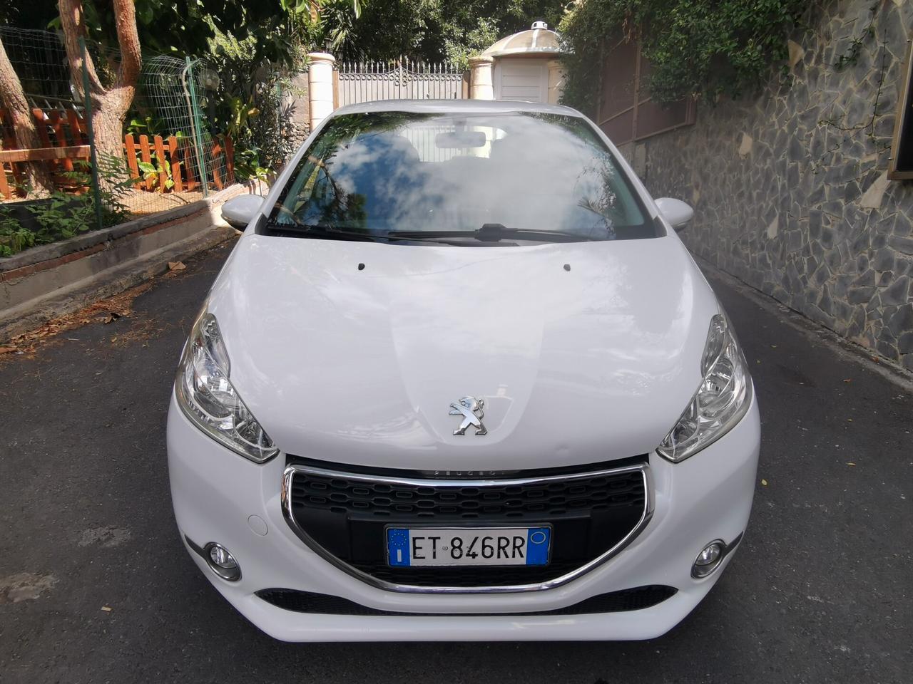 Peugeot 208 1.2 VTi 82 CV 5 porte Access 2014