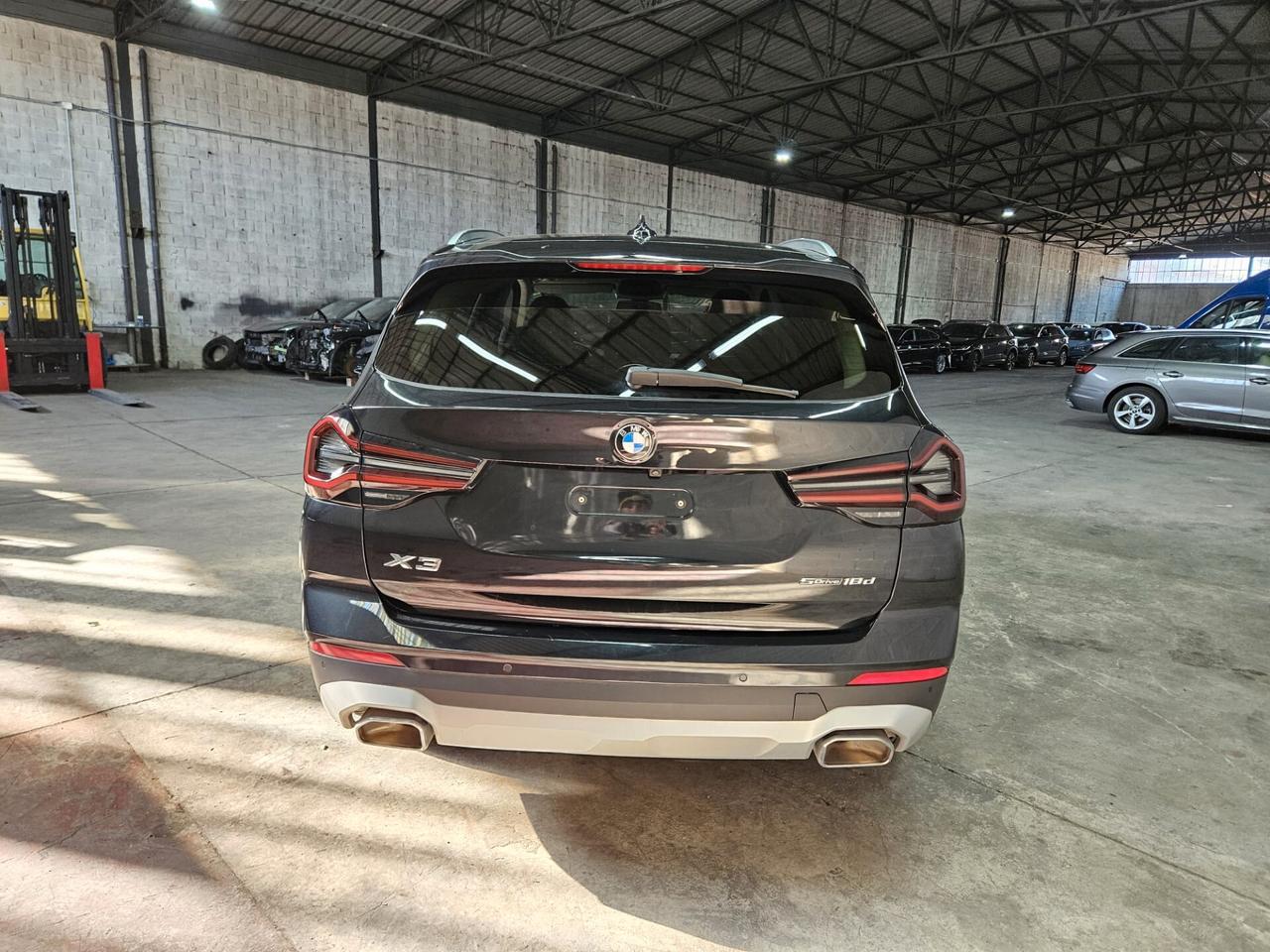 BMW X3 sdrive18d mhev 48V FURTO PARZIALE