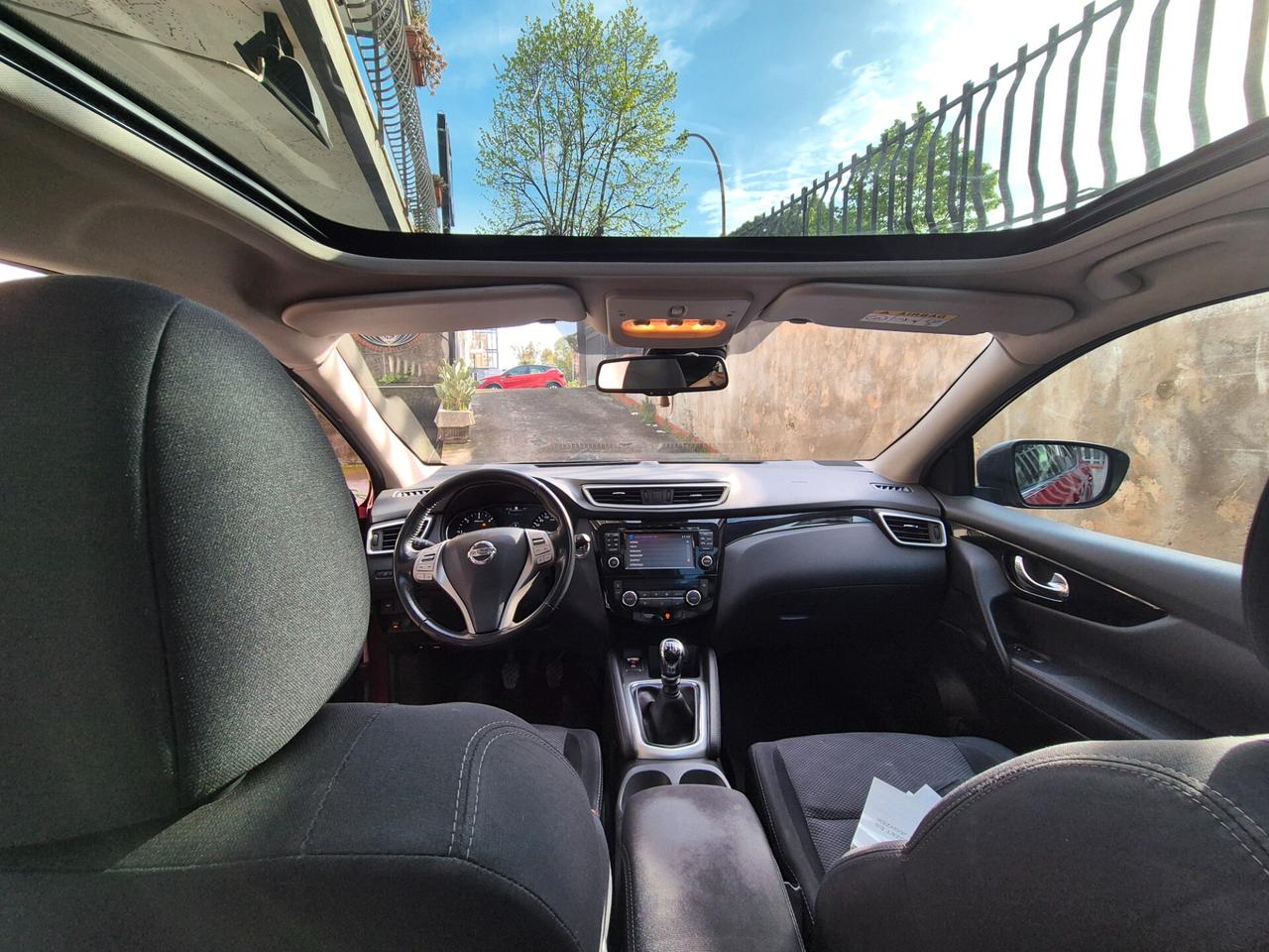 Nissan Qashqai 1.5 dCi N-Connecta