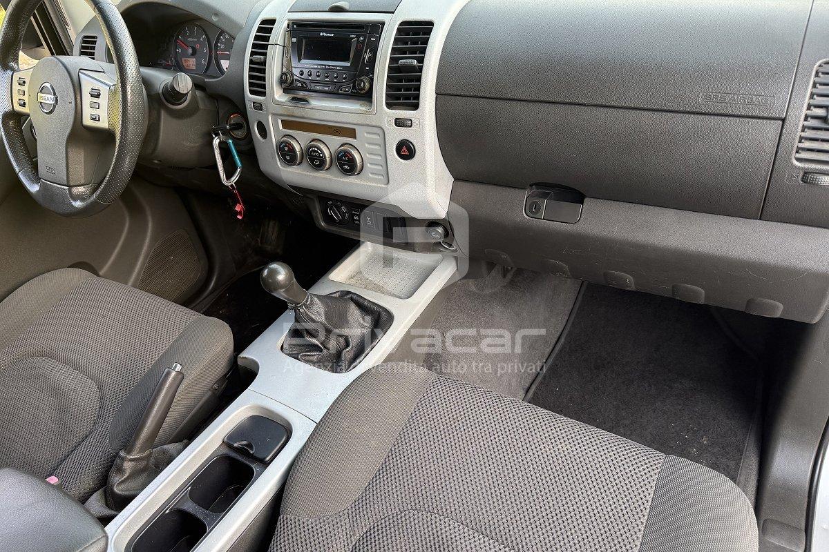 NISSAN Navara 2.5 dCi 4 porte Double Cab LE