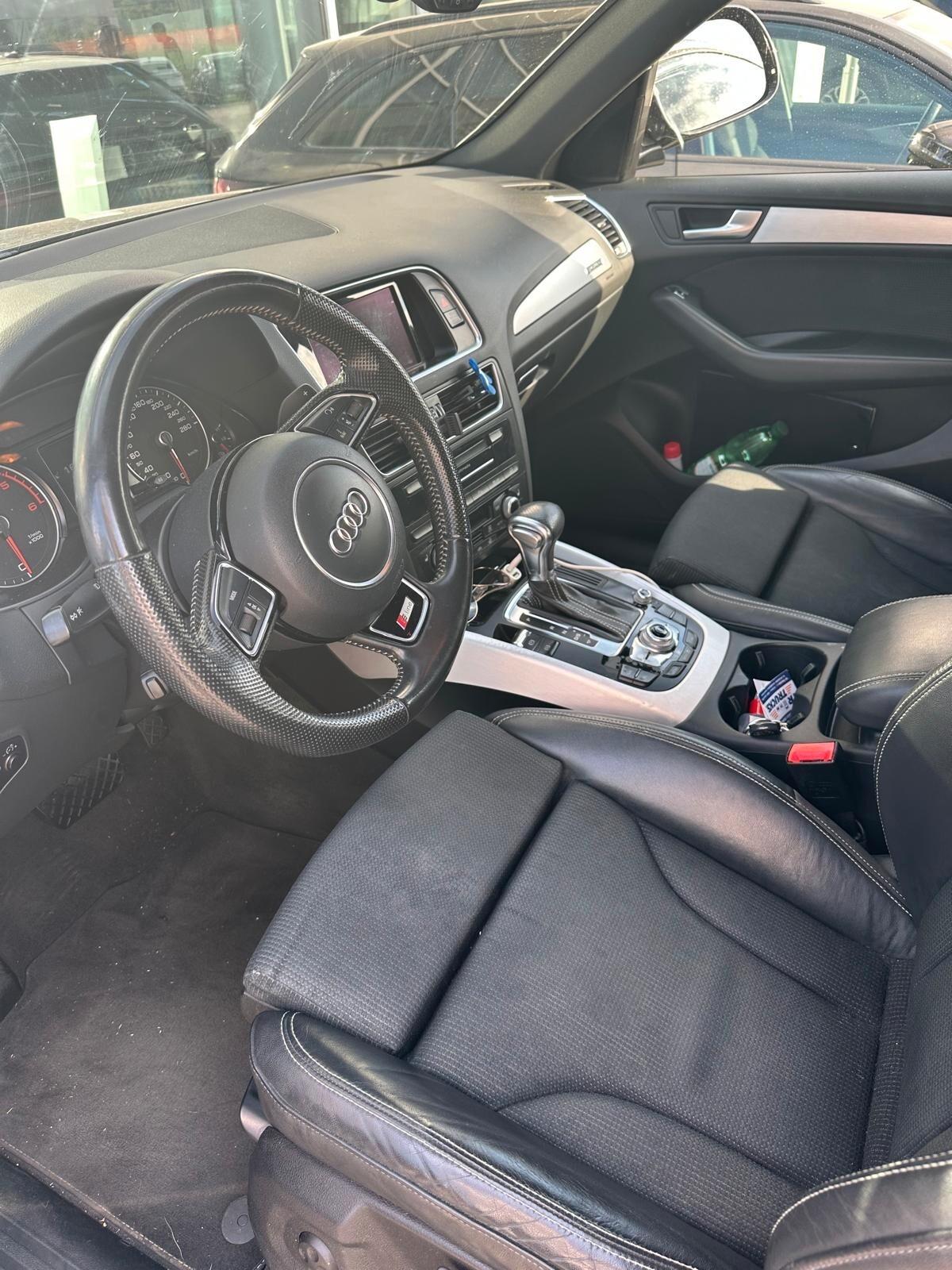 Audi Q5 2.0 TDI 190 CV quattro S tronic Business Sport