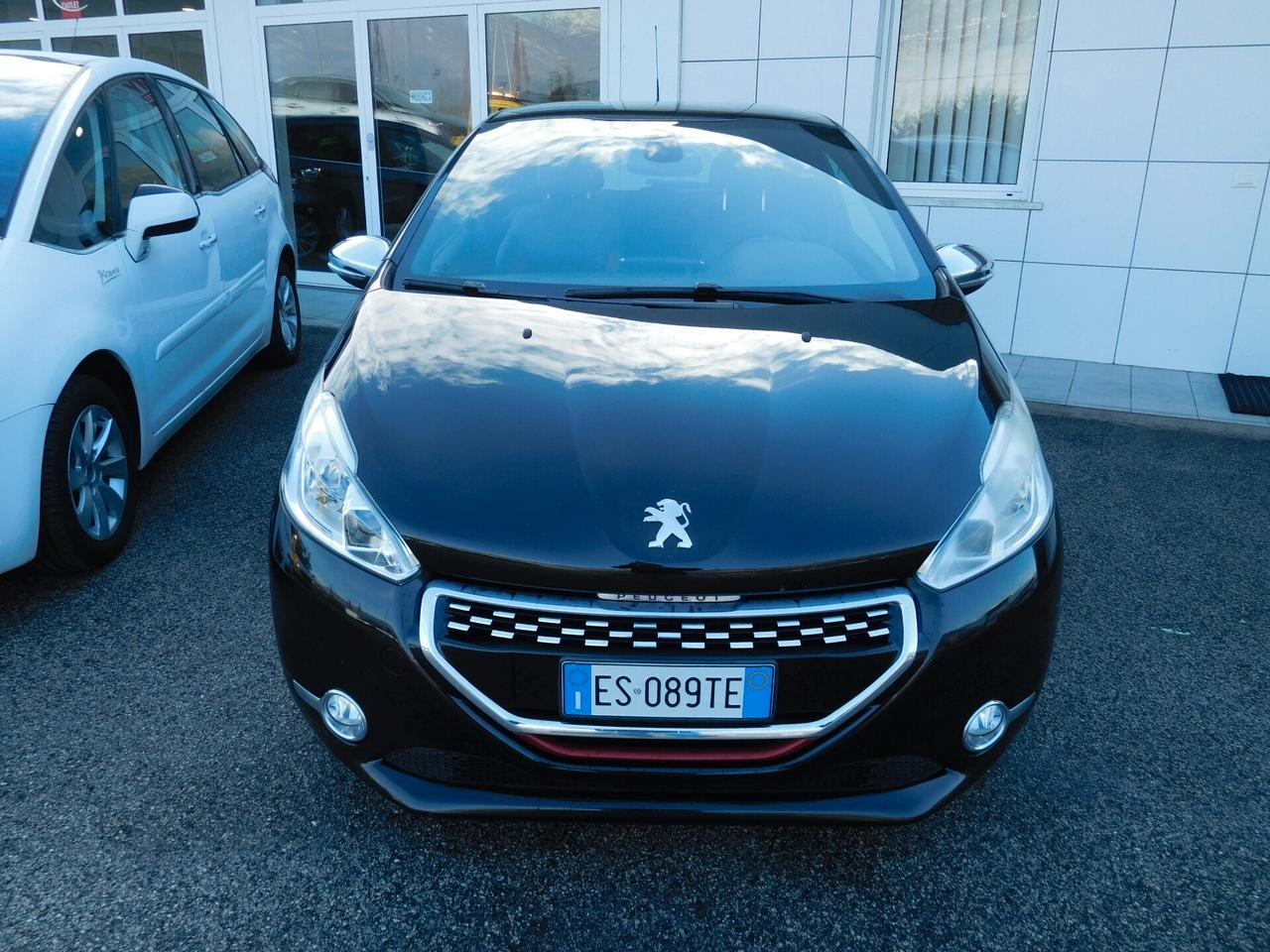 Peugeot 208 1.6 THP 200 CV 3 porte GTi