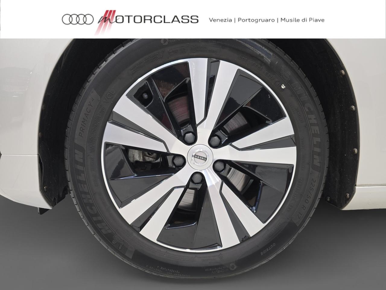 Volvo V60 .0 b4 momentum business pro geartronic