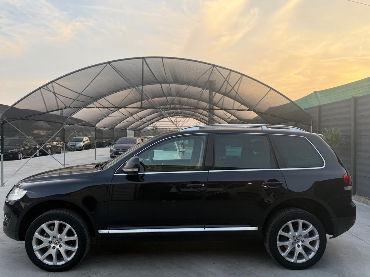 Volkswagen Touareg 3.0/240CV V6 TDI DPF tip. Executive