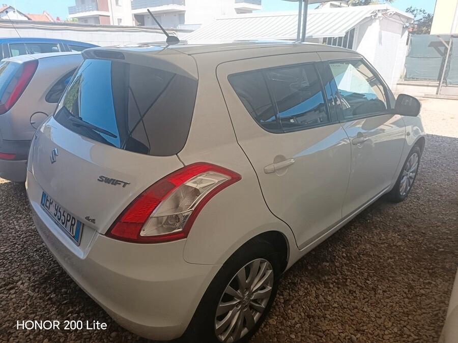 Suzuki Swift 1.2 VVT 4WD 5 porte B-Cool Start&Stop