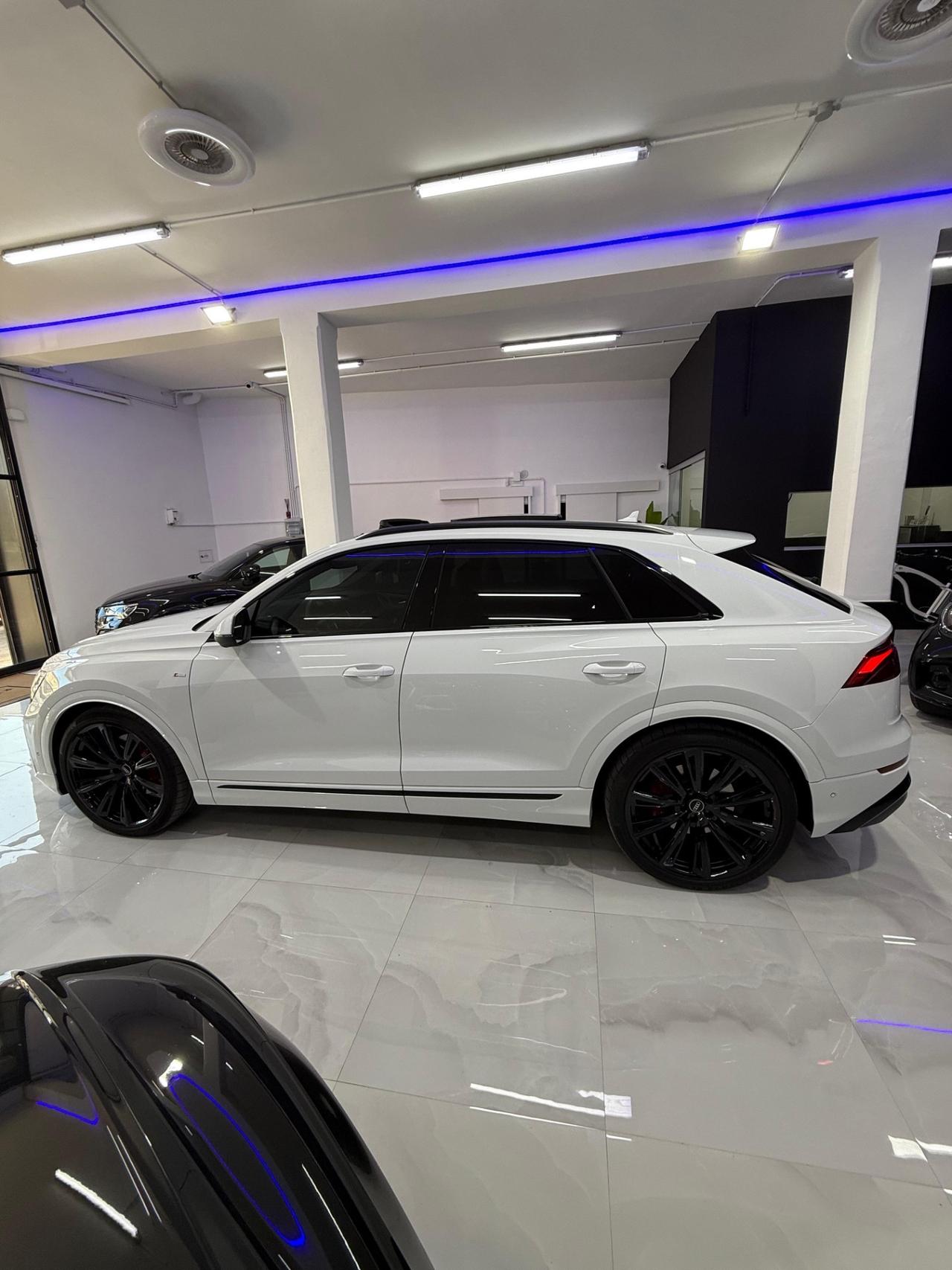 Audi Q8 SUV 50 TDI 286 CV quattro tiptronic S line edition