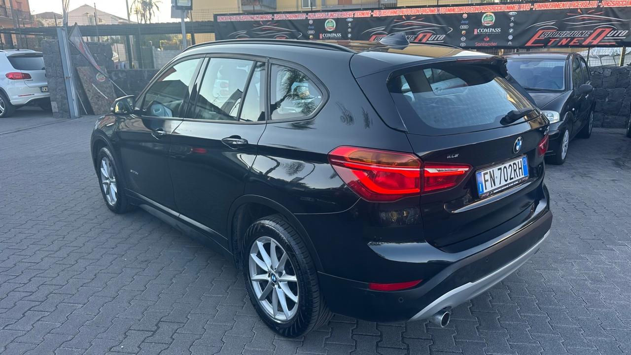 Bmw X1 sDrive18d xLine