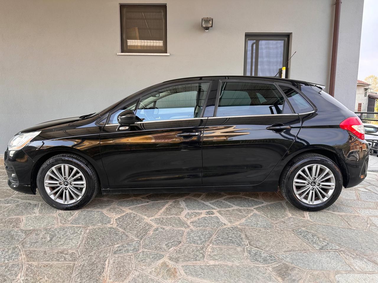 Citroen C4 Berlina C4 1.6 vti Attraction