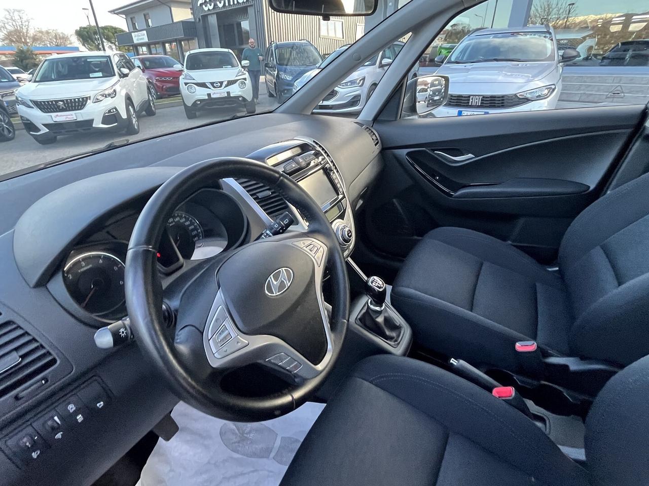 HYUNDAI IX 20 1400 CRDI XPOSSIBLE