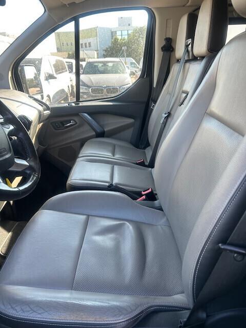 Ford Tourneo Custom Tourneo Custom 310 2.0 TDCi 170CV aut. PL Titanium