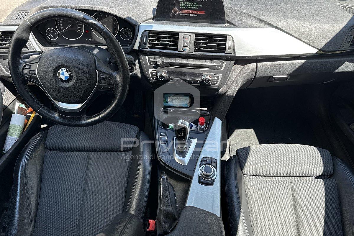 BMW 320i Gran Turismo Luxury