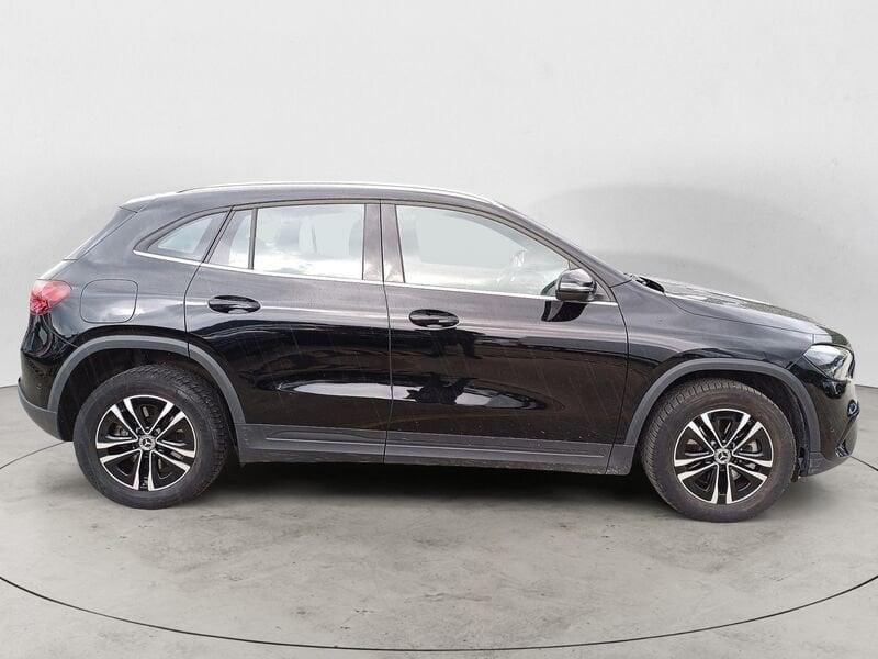 Mercedes-Benz GLA 250 e phev Advanced auto